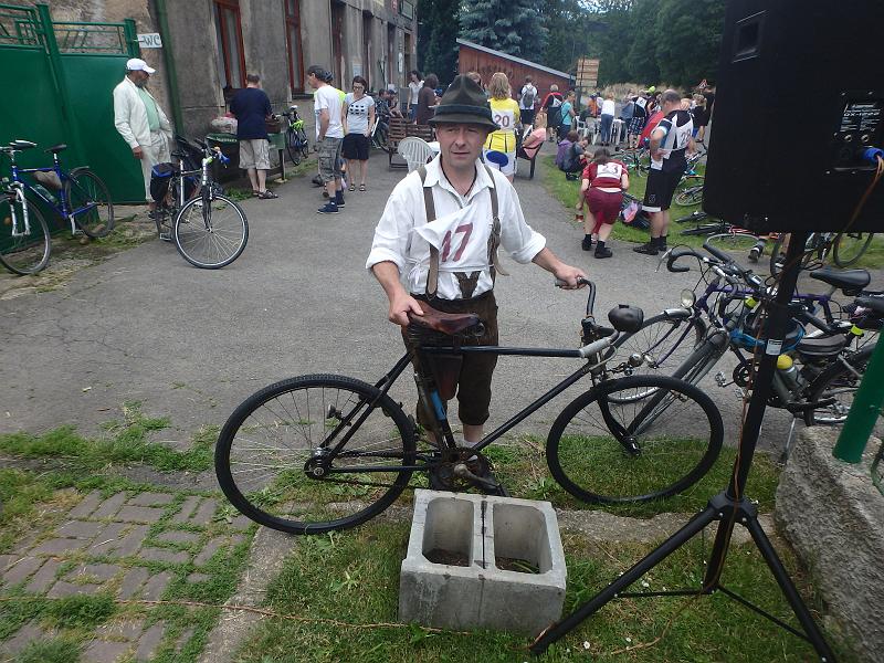 foto 013.jpg - Renda Němec a jeho retro kolo